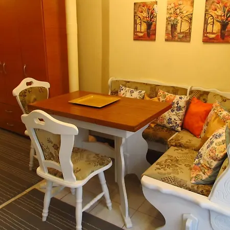 Διαμέρισμα Evryka Boutique Studio